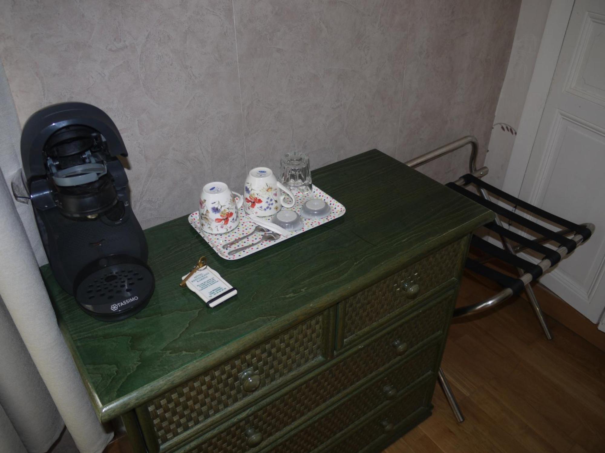 Hotel Karina Jarnac Bagian luar foto